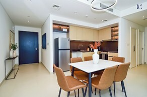 2bedroom Apt in Burj Crown