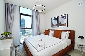 2bedroom Apt in Burj Crown