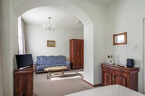 Old Time Aparthotel