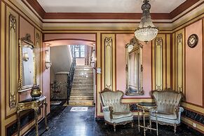 Old Time Aparthotel