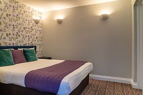Sarah Hotel