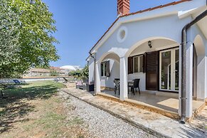 Pool House Robertino