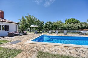 Pool House Robertino