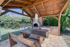 Pool House Robertino