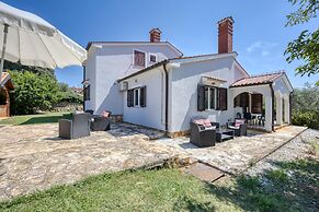 Pool House Robertino