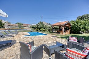 Pool House Robertino