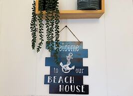 Sunrise BnB with Free Parking