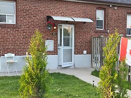 Sunrise BnB with Free Parking