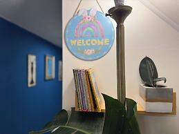 Sunrise BnB with Free Parking