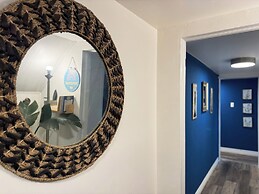 Sunrise BnB with Free Parking