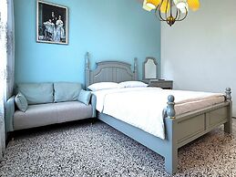 Ronchamp Villa