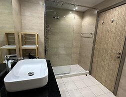 Perla Hostel - Dubai Marina