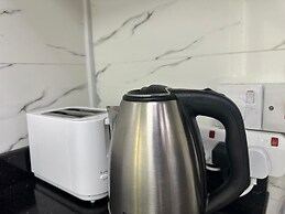 Perla Hostel - Dubai Marina