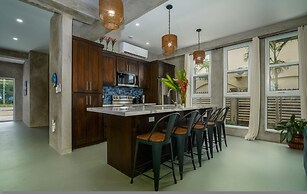 Conmigos 3 Bedroom Condo - Unit 2