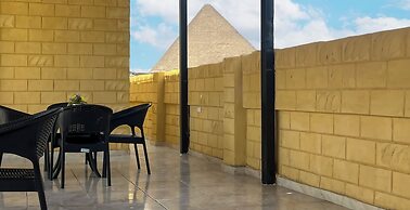 Turquoise Pyramids Gate