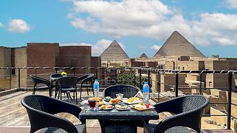 Turquoise Pyramids Gate