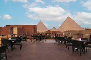 Turquoise Pyramids Gate