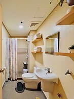 Hubomoto Avida Suites