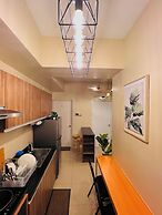 Hubomoto Avida Suites