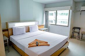 Satit Hotel