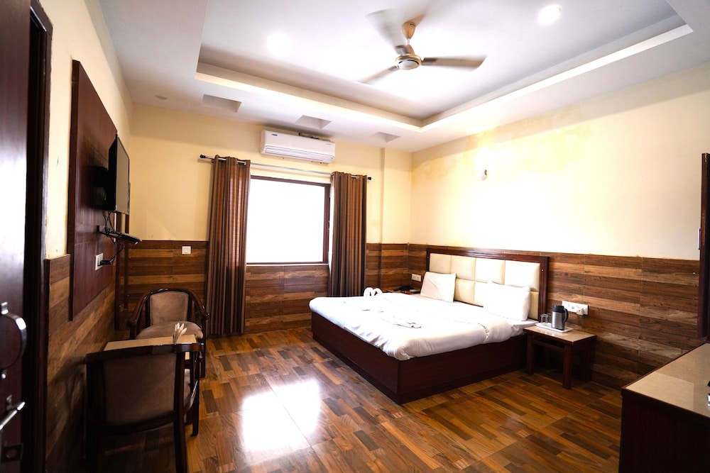 Hotel Vishnu Inn