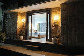 Giriya Amerta Hotel and Restaurant Ubud