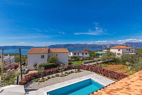 Holiday House Villa Andro