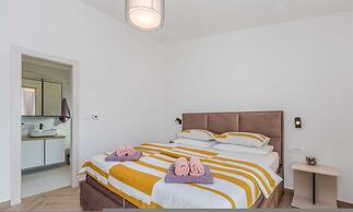 Holiday House Villa Andro