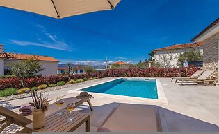 Holiday House Villa Andro