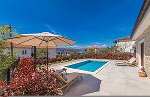 Holiday House Villa Andro