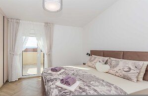 Holiday House Villa Andro