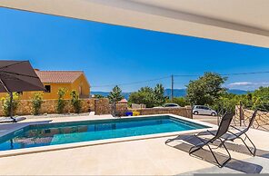 Villa DEI Tramonti With Private Pool