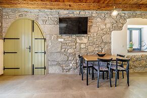 Holiday House Rural Home Frane
