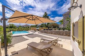 Holiday House Rural Home Frane