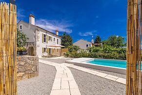 Holiday House Rural Home Frane