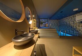Villa Astrum With Heated Pool Jacuzzi and Sauna