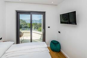 Villa Verena With Heated Pool