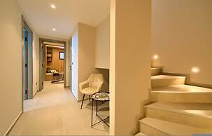Villa Lady With Heated Pool Jacuzzi and Sauna