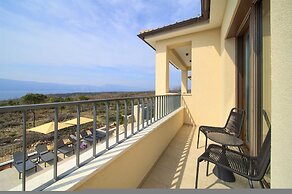 Villa Lord With Heated Pool Jacuzzi and Sauna