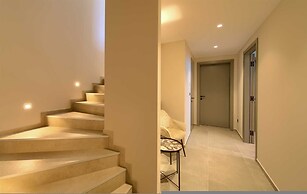 Villa Lord With Heated Pool Jacuzzi and Sauna