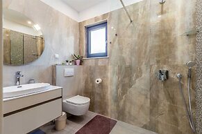 Villa Meraviglia With Private Pool
