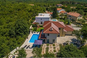 Villa Meraviglia With Private Pool