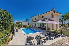 Villa Meraviglia With Private Pool