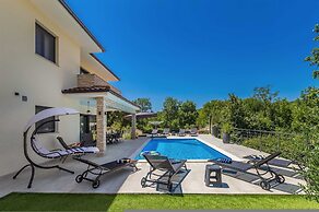 Villa Meraviglia With Private Pool
