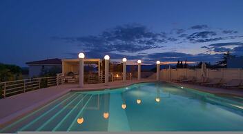 Villa Piano With sea View