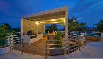 Villa Piano With sea View