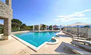 Villa Piano With sea View