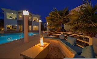 Villa Piano With sea View