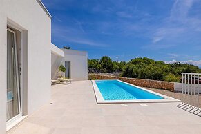 Villa Menta IV in Linardici