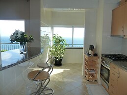 Oceanic Apartments
